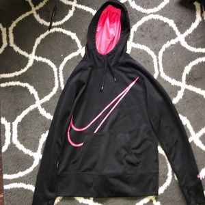 Black and pink Nike women’s sweatshirt
